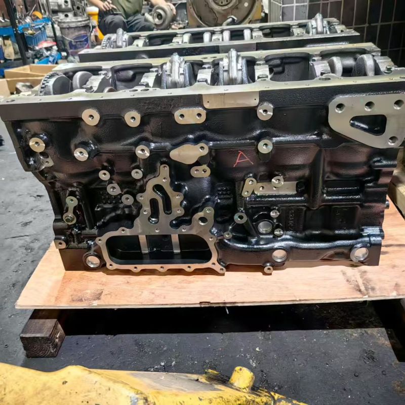 Excavator T400455 451-1222 Engine Parts C7.1 1106D Short Cylinder 4511222