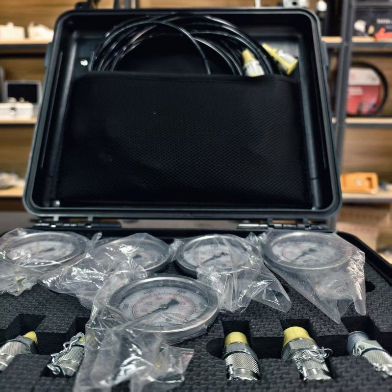 For Sell High Quality Excavator Fuel Hydraulic Pressure Gauge Pressure Gas Pressure Universal Portable Test Kit