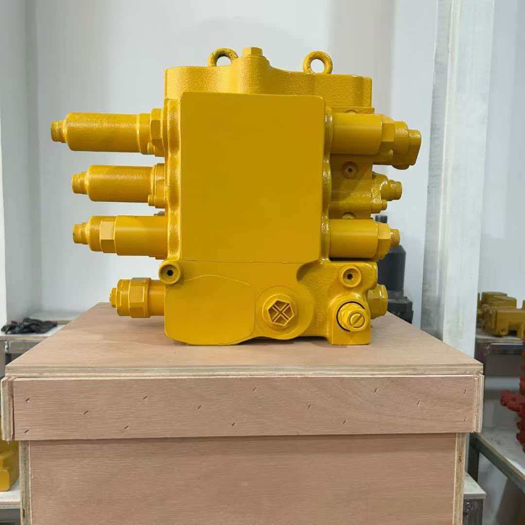 135-8 Distribution Valve and Hydraulic Main Control Valve Assy in Mining Construction Minchinery