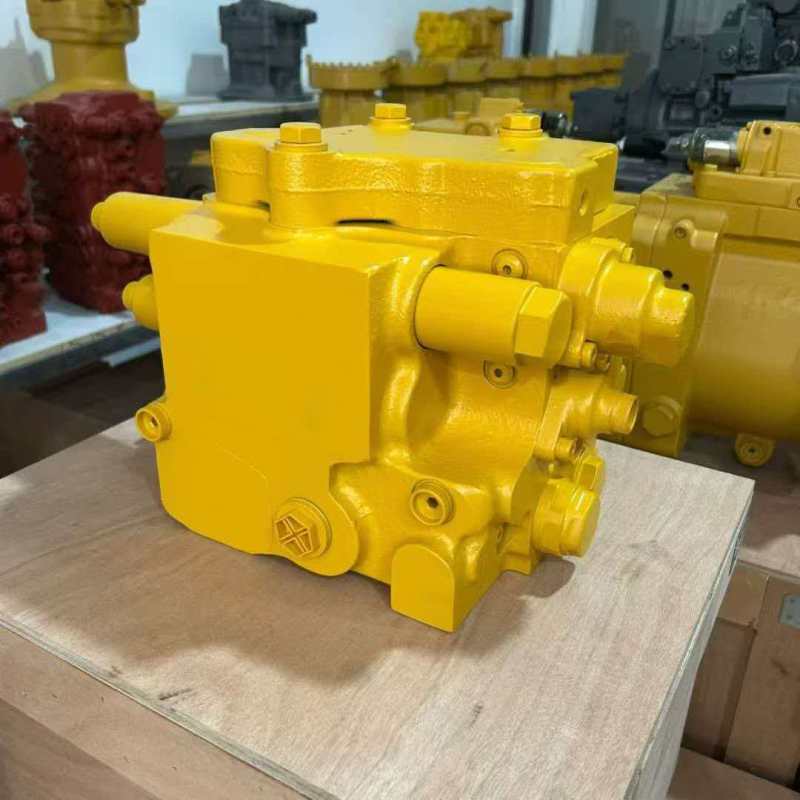 135-8 Distribution Valve and Hydraulic Main Control Valve Assy in Mining Construction Minchinery