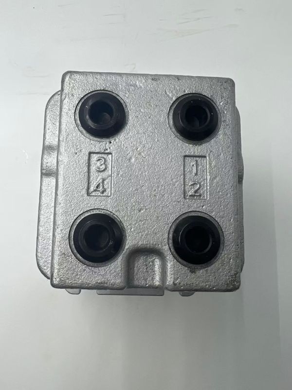 376-9702 3769702 Pilot Valve for 301.7D 302.2D 302.4D Mini Excavator
