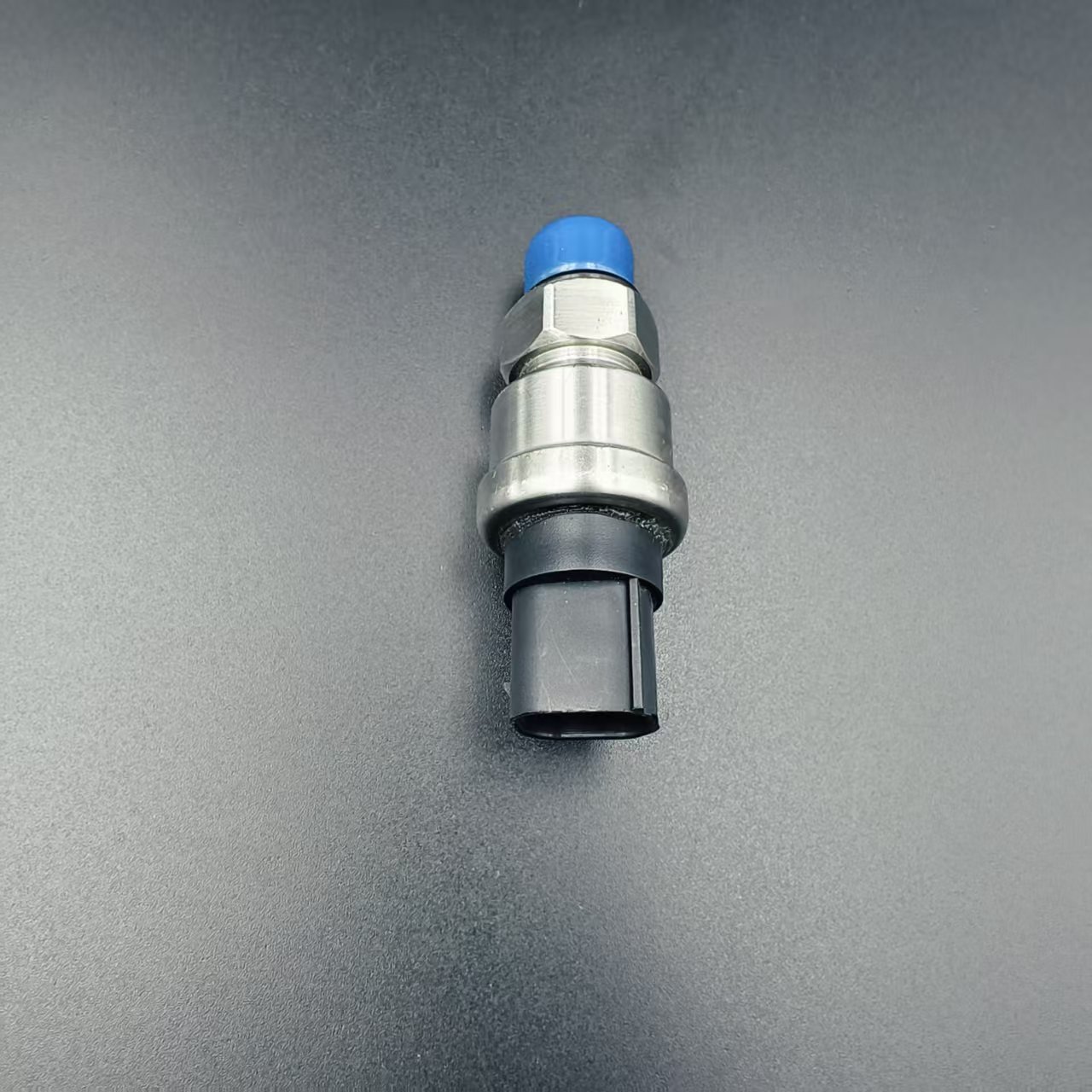 Pressure Switch Excavator 2547-9045 8Z12568-500K High Pressure Sensor for DOOSAN DH220-5 DH225-7 DH225-9 DX225