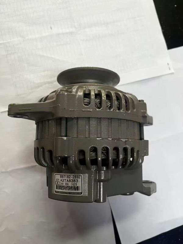 Construction Machinery Parts A7TA77 E305 12V 60A Alternator Generator Parts