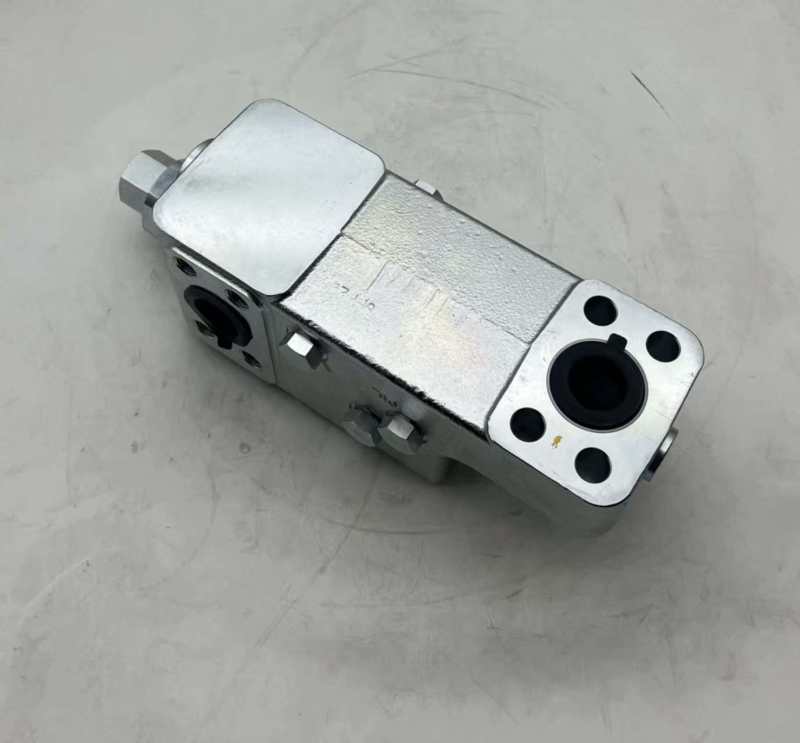Develon Daewoo Heavy-Duty Lock Valve 410114-00311B Safety Precision Control for Construction Machinery Parts
