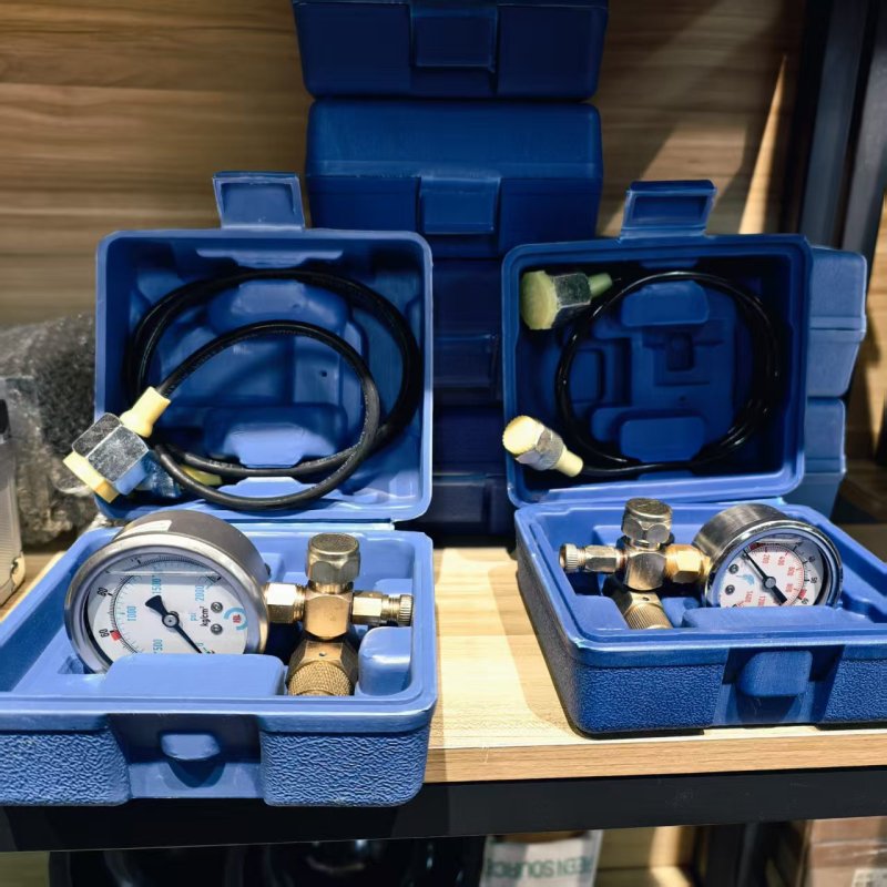 Hydraulic Nitrogen Gas Switch Refill Kit Hydraulic Jack Repair Kit N2 Accumulators Charging Kits Nitrogen Charging