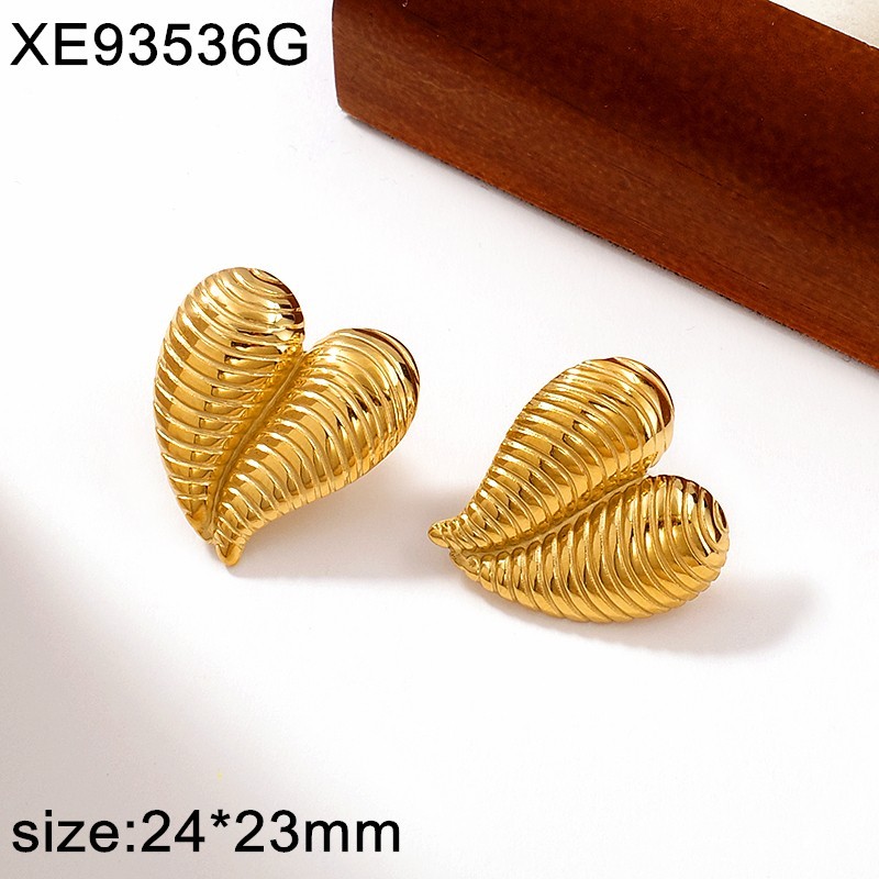 Stainless Steel New Trendy Women Jewelry Heart Golden Earrings