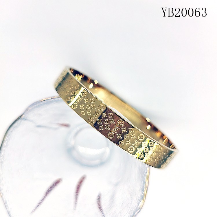 Stainless Steel Jewelry Golden Bangle