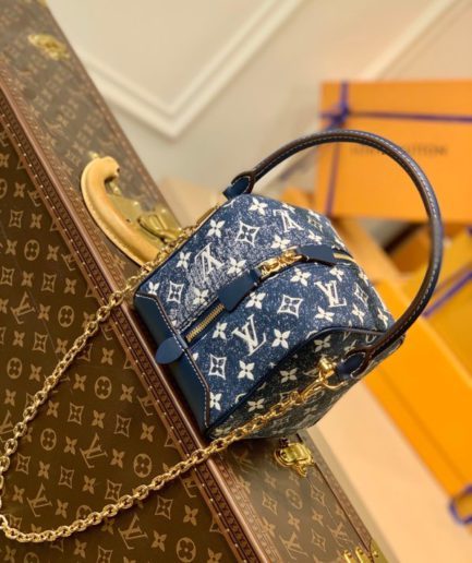 Louis Vuitton Square Bag Denim Jacquard Blue By Nicolas Ghesquiere For Women, Women’s Bags 6.3in/16cm LV M59611