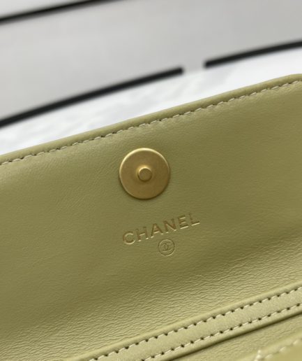 Chanel Classic Distressed Green For Women, Women’s Bags 4.7in/12cm