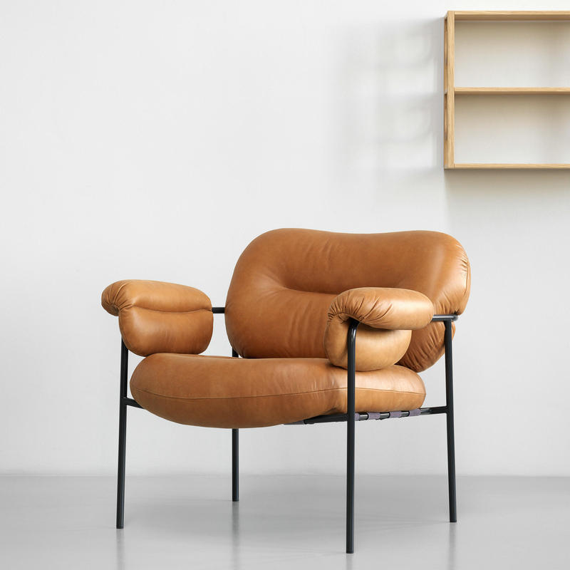 Accent chair