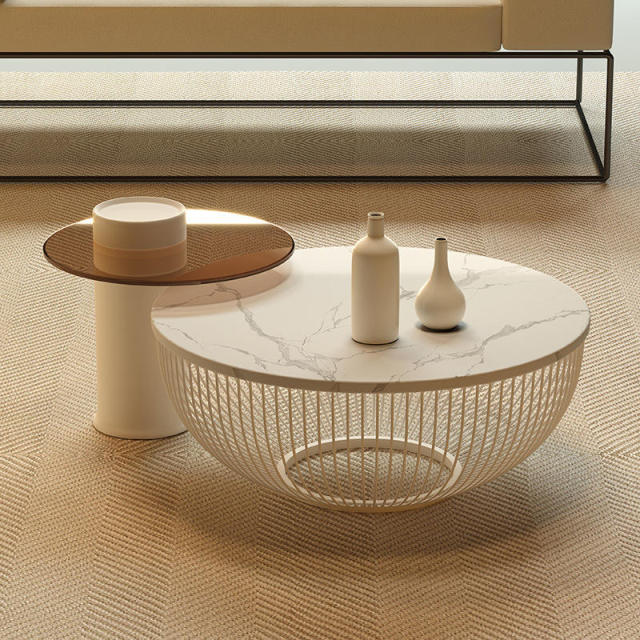 Round coffee table set