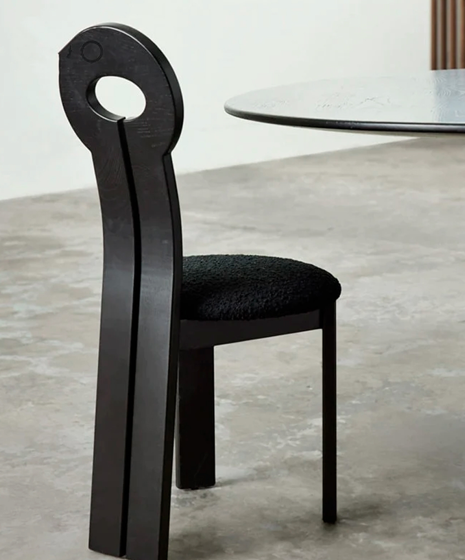 Piano dining chair