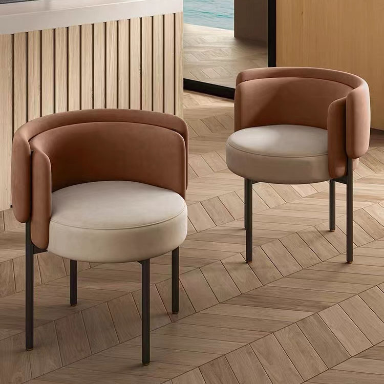 Italian club chair