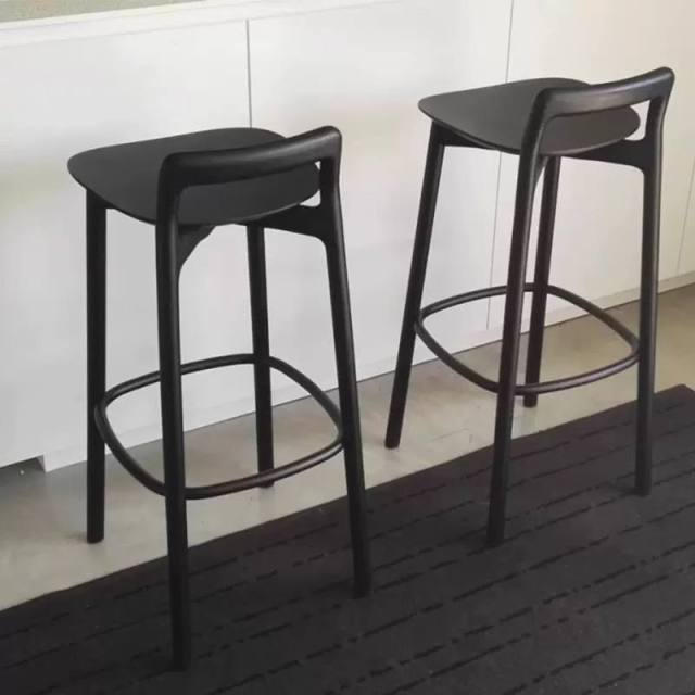 Wooden bar chair