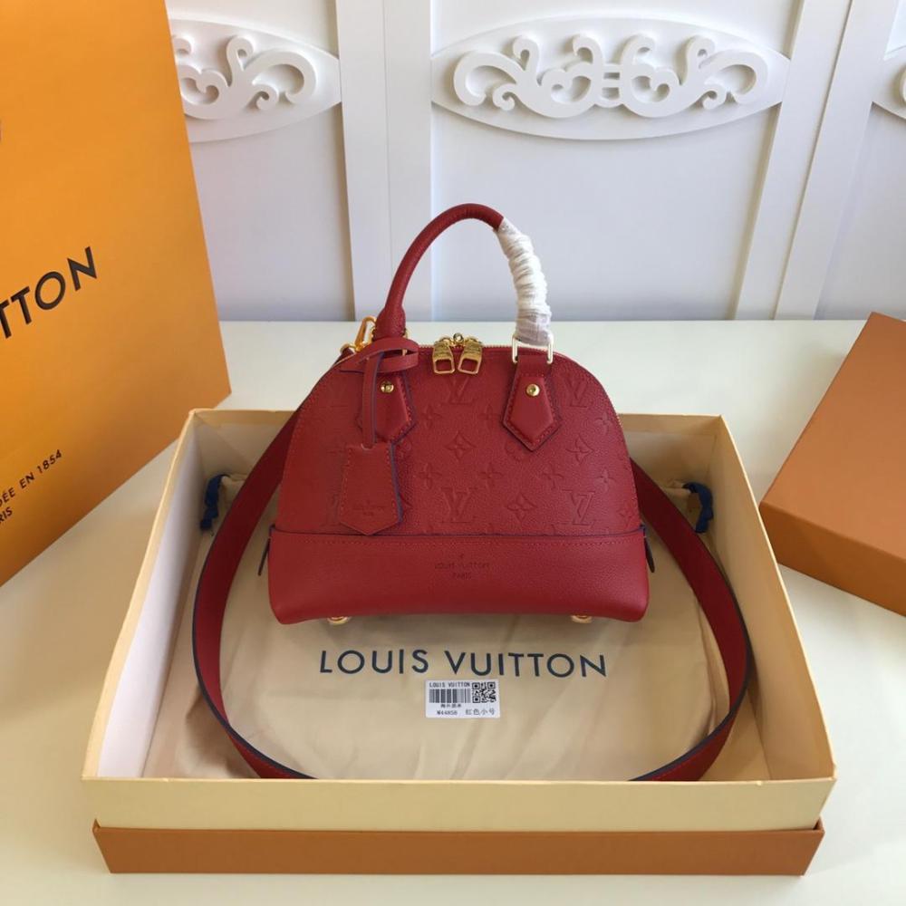 LV  Alma BB M44858