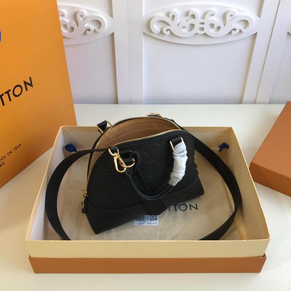LV  Alma BB M44858