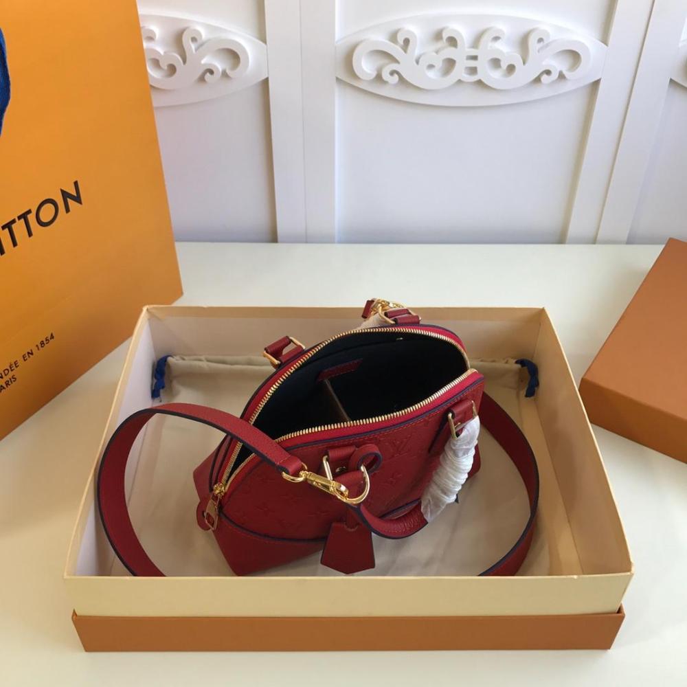 LV  Alma BB M44858