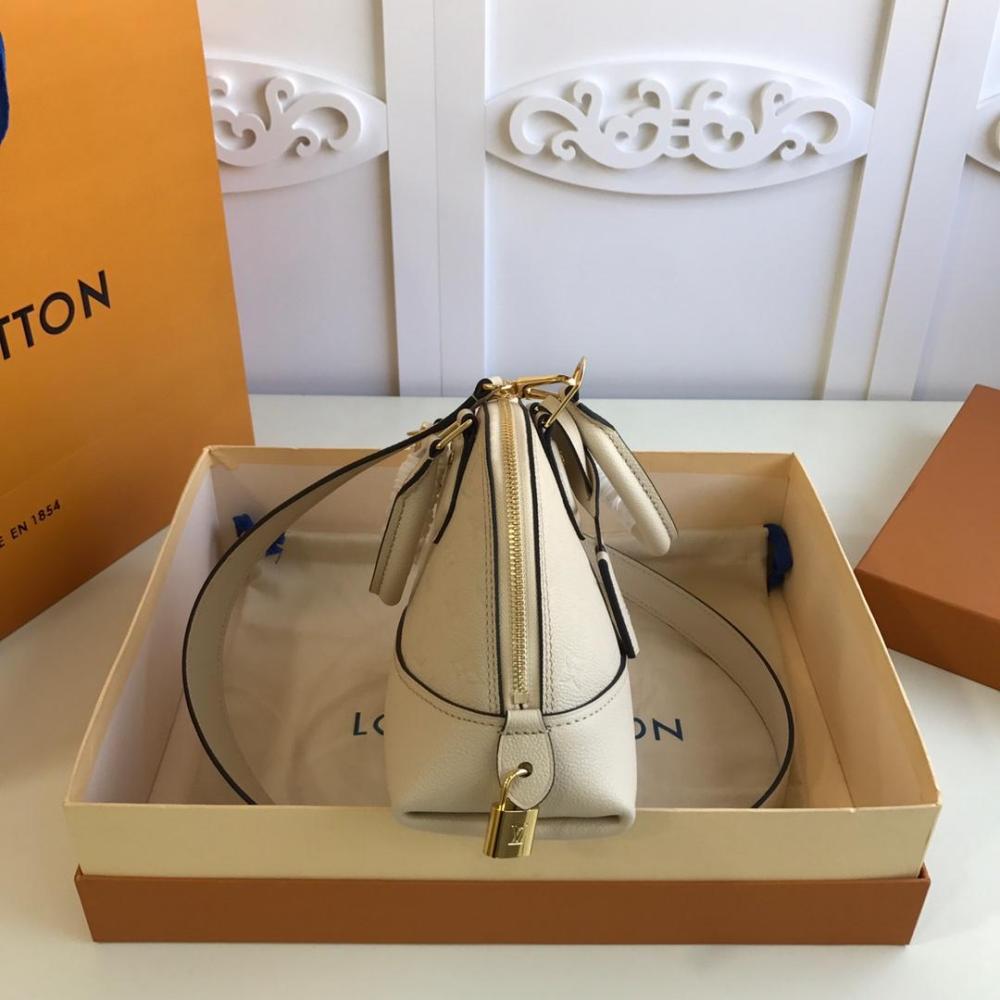 Alma Louis Vuitton cm  size 25.0 x 18.0 x 12.0