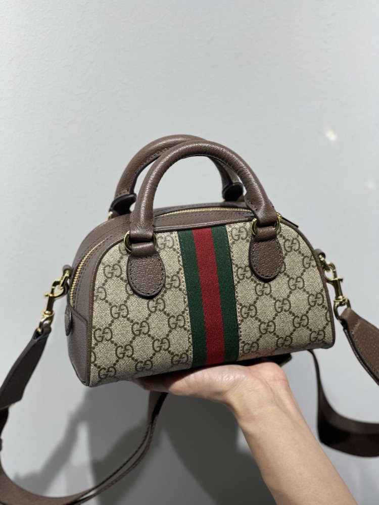 Gucci GG