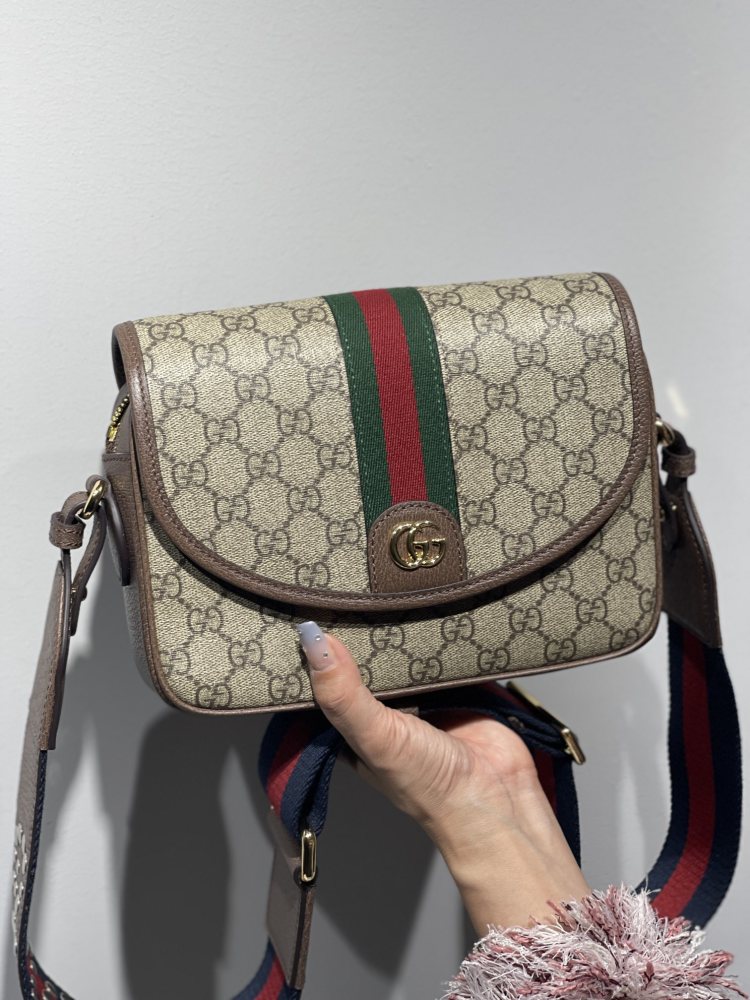 Gucci Gucci  size 23*17*7