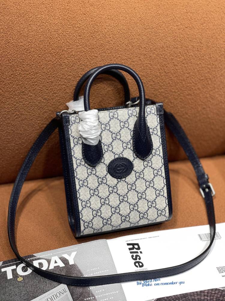 Gucci  size 16*20*7