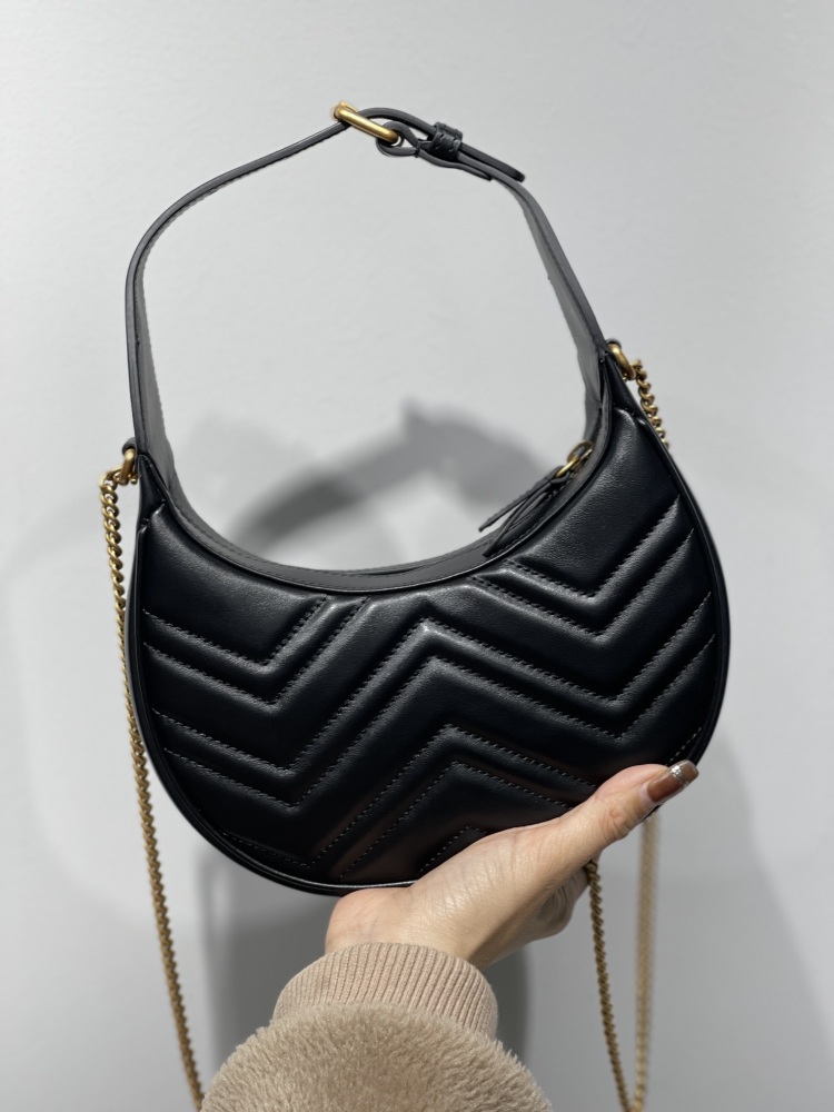 Gucci GG Marmont  size 21.5*11*5