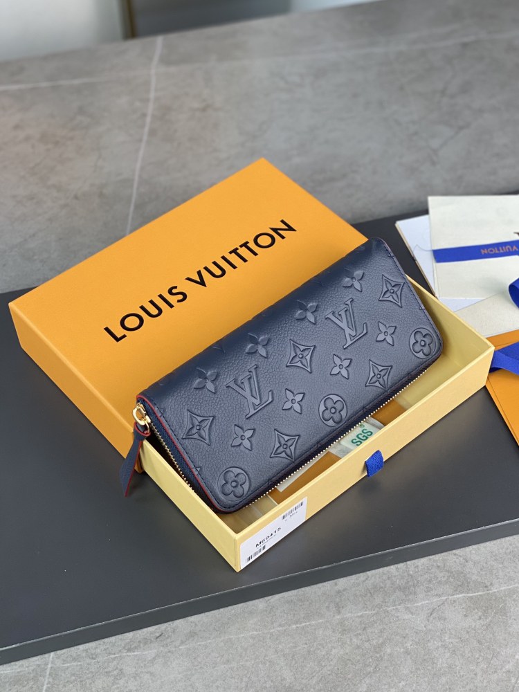 LV M69415 Wallets,Card Packs,