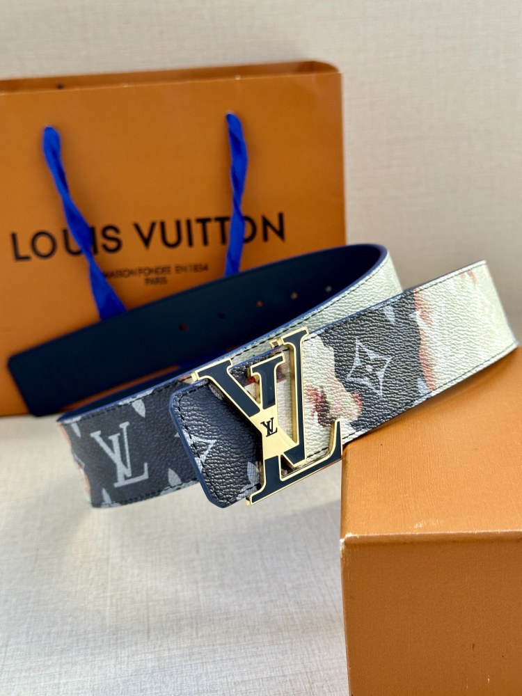 belt LV Initials LV Initiales
