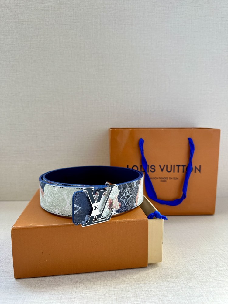 belt LV Initials LV Initiales