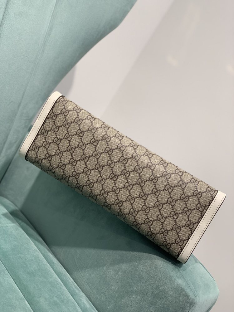 Gucci mini  size 35*24*15