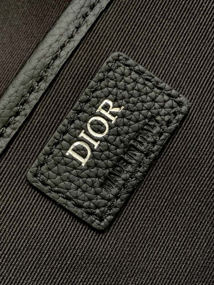 Dior manbag