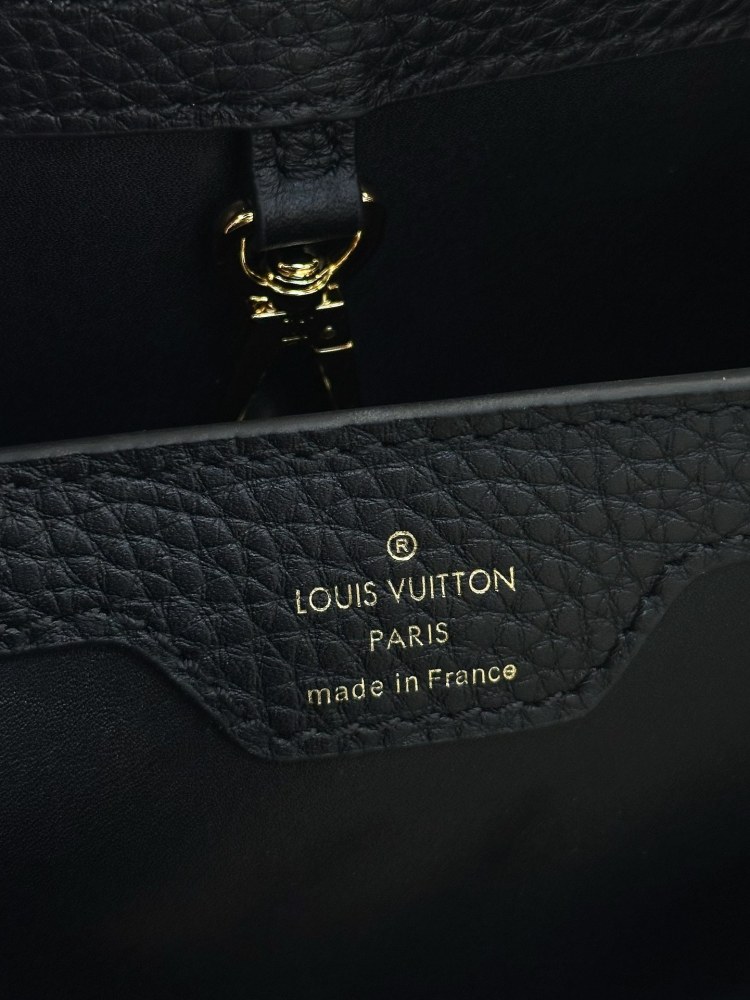 LV Capucines