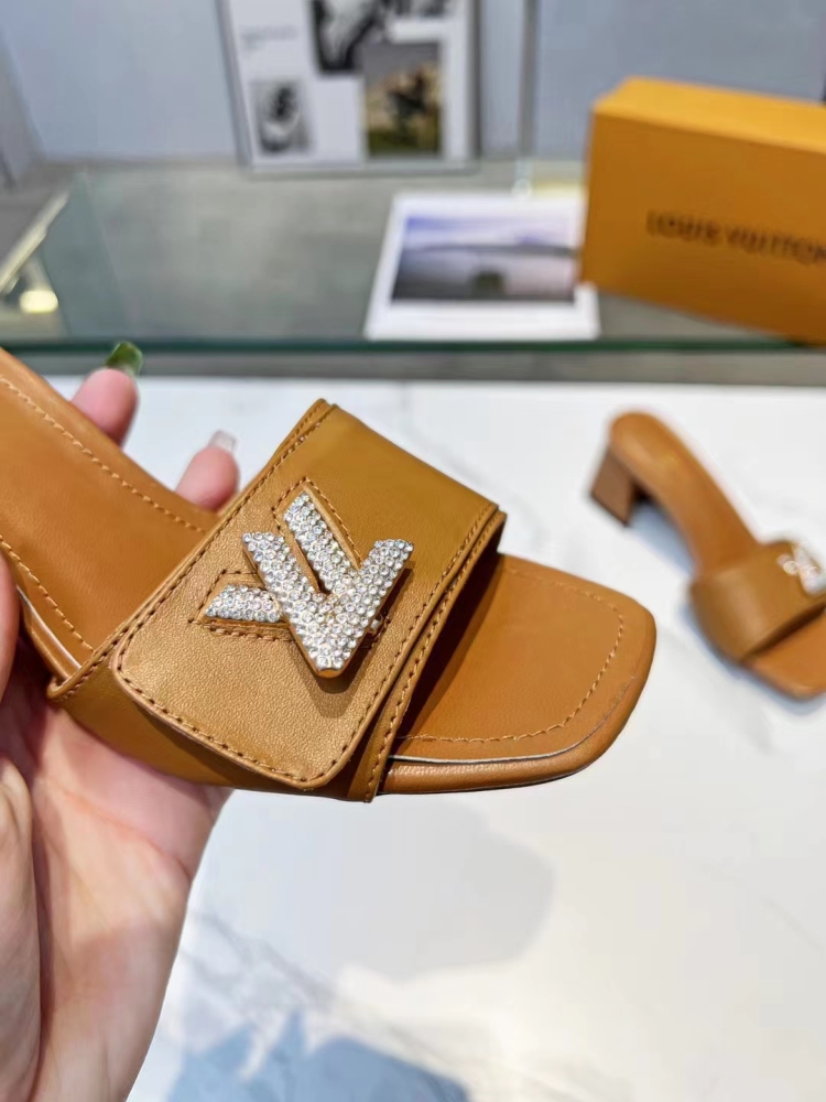 slippers Louis  LV拖鞋