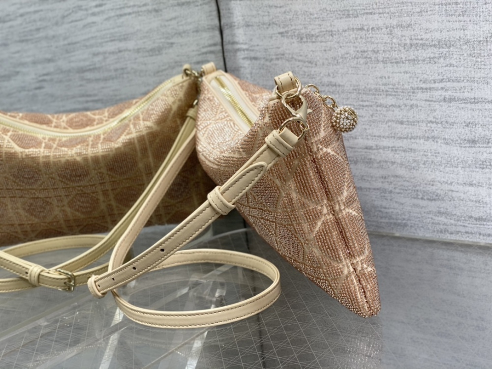 Dior Handmade bag size