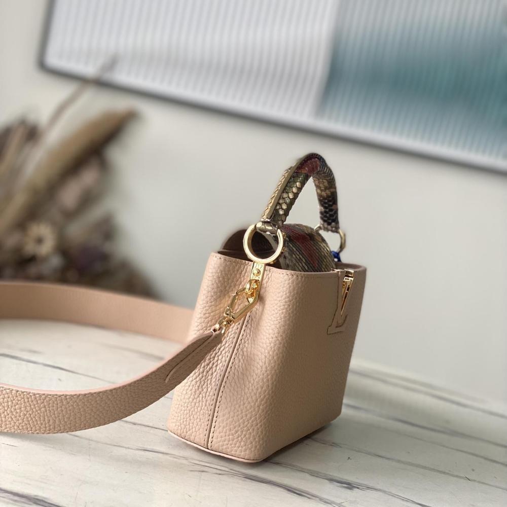 LV  CAPUCINES mini N80931 Python Handle  apricot
