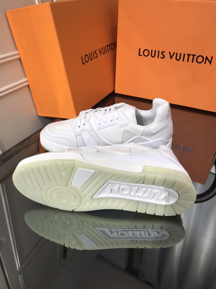 LV flats LV size  LV运动鞋
