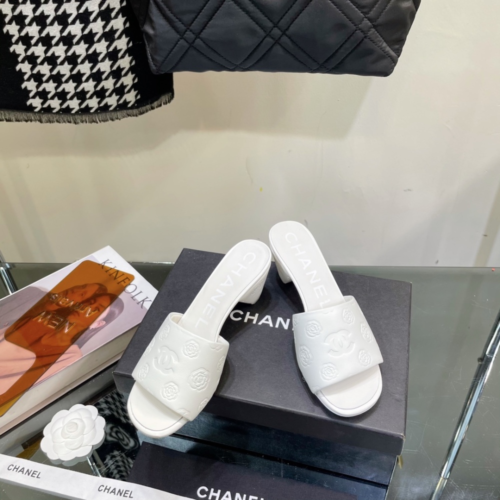 chanel slippers