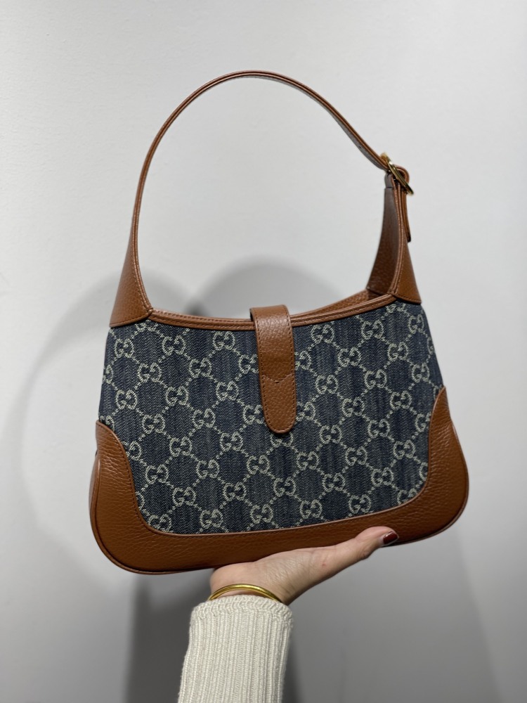 Gucci GG  size 28x19x4.5