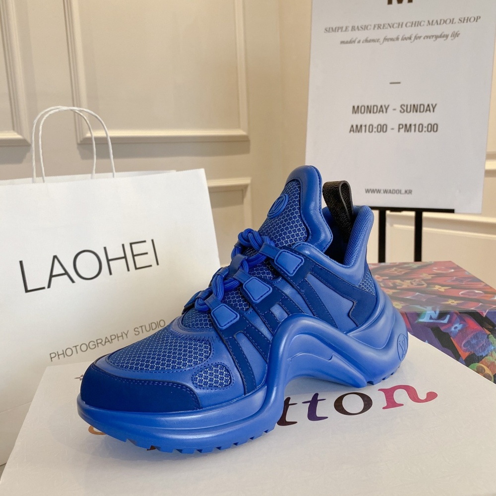 LV flats  LV运动鞋