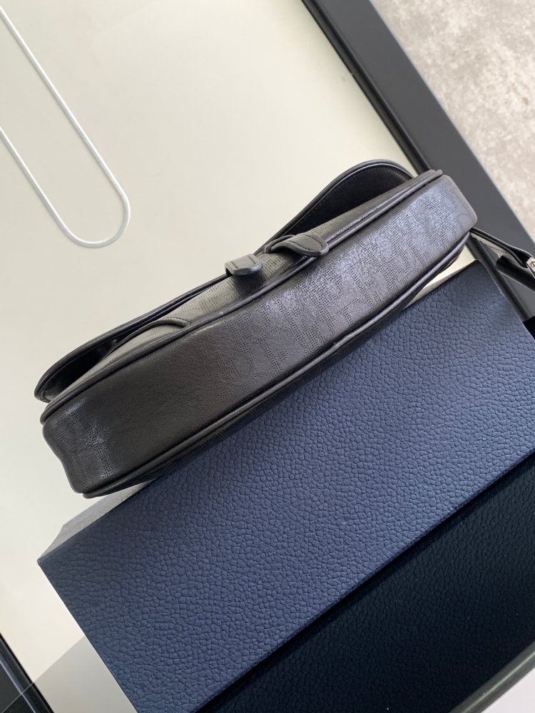 Dior manbag