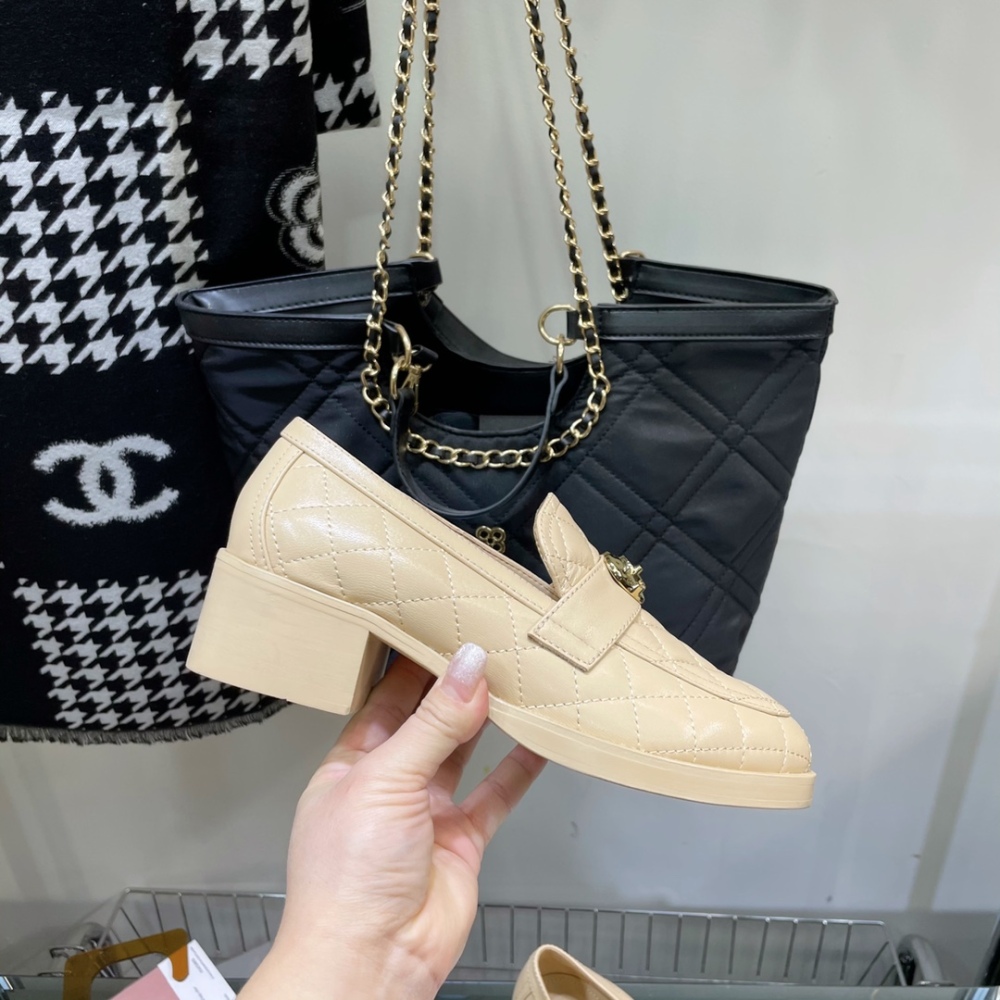 chanel CHANEL  香奈儿乐福