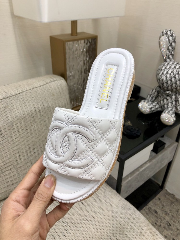 chanel SIZE  香奈儿拖鞋