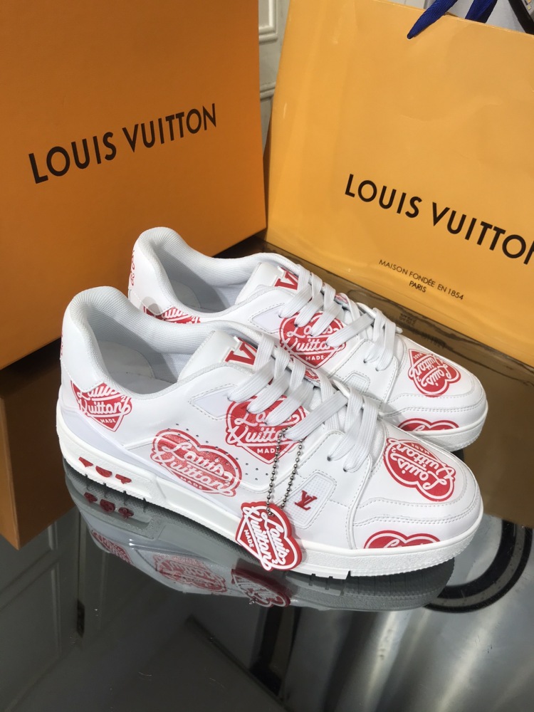 LV flats LV size  LV运动鞋