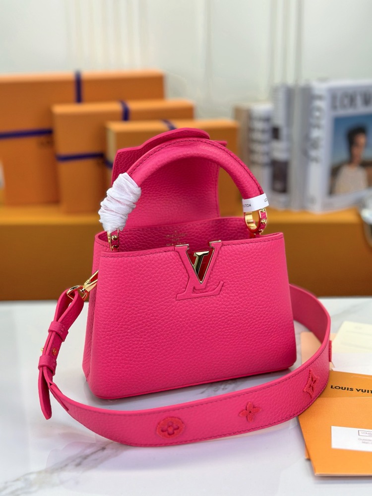 LV Capucines