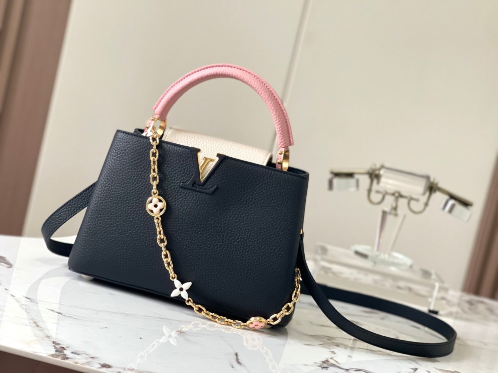 LV Capucines BB M20844 black