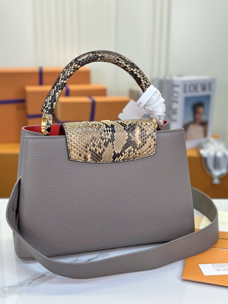 LV Capucines MM M82068 Python Handle grey