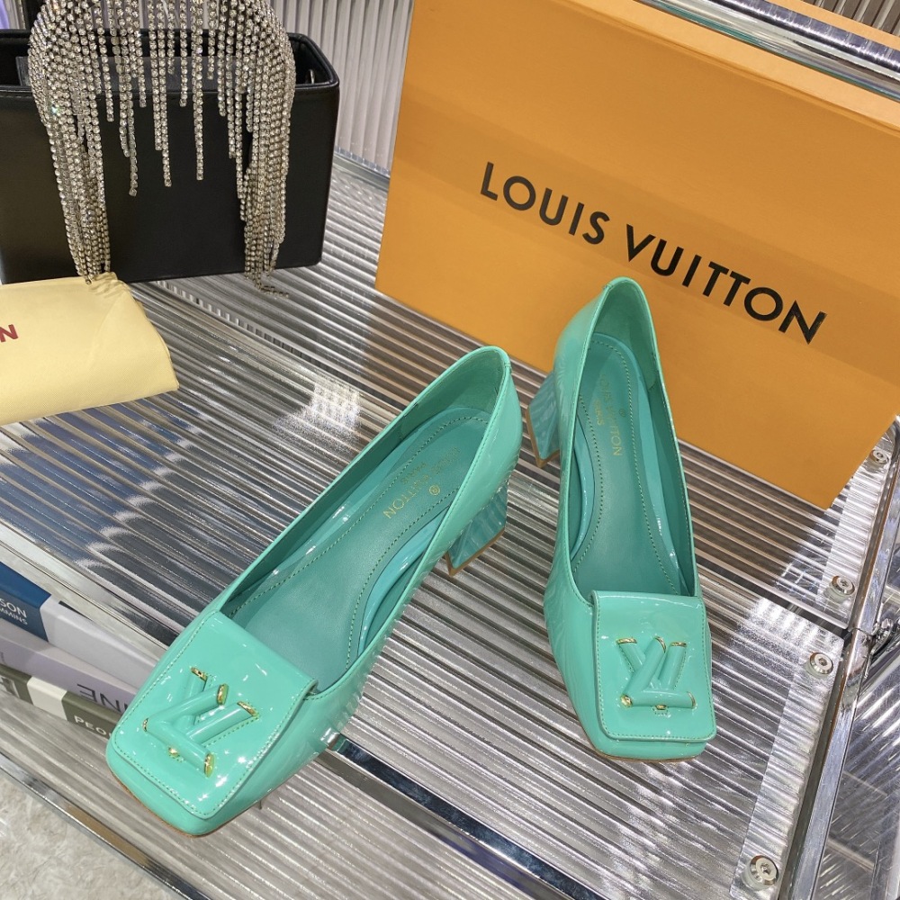 LV high heels LV  LV单鞋