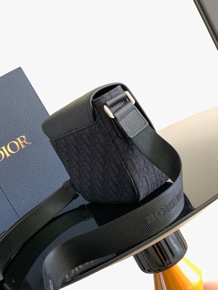 Dior man's  Messenger Bags
