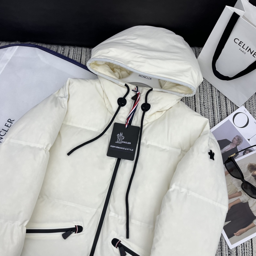 AAA top  Down jacket/cotton jacket 原单狠货 蒙口Moncler 羽绒服/棉服