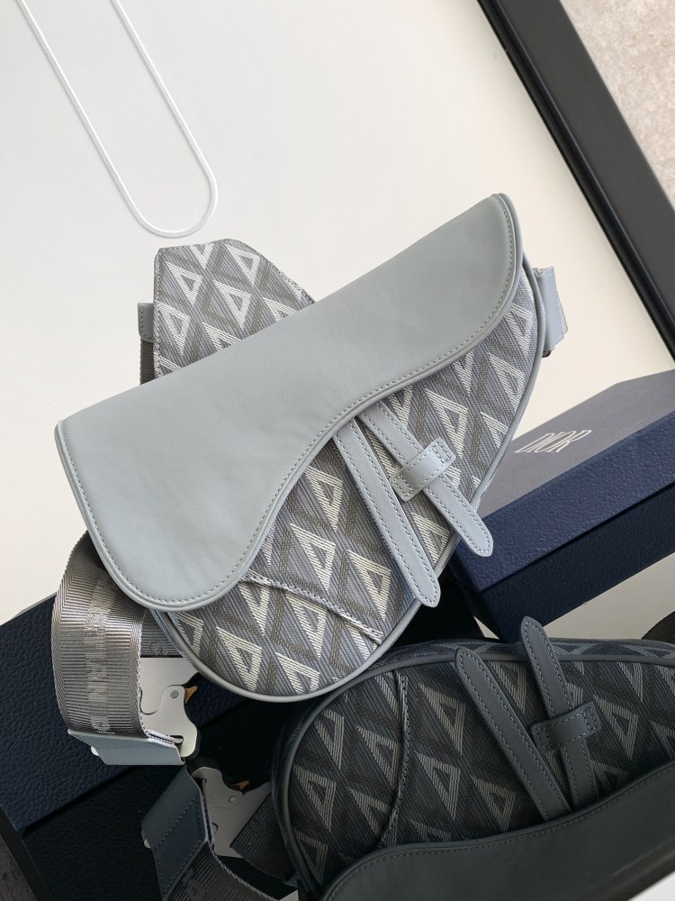 Dior man's CD Dimond saddle bag